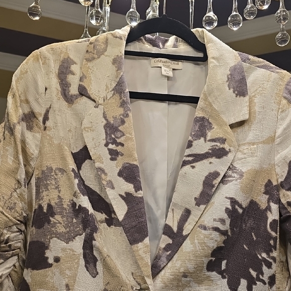 Coldwater Creek Abstract Pattern Blazer - Picture 3 of 14